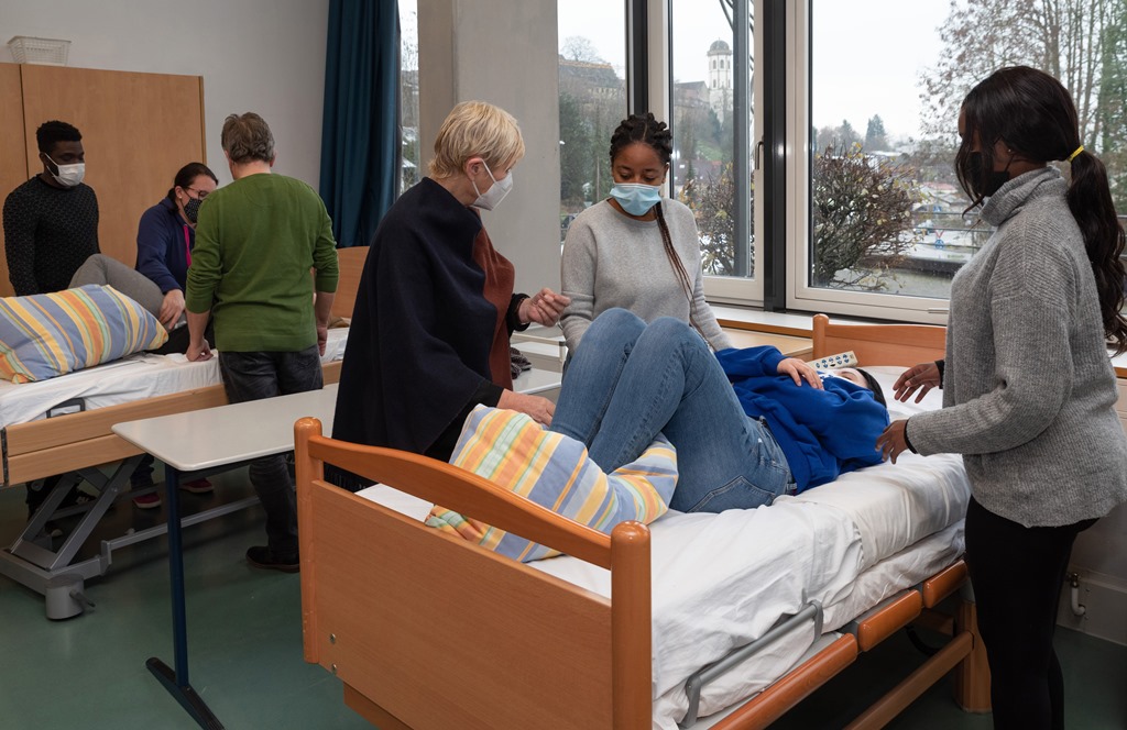 Erfolgreicher Start der generalistischen Ausbildung an Pflegeschulen in Trägerschaft des Rhein-Neckar-Kreises