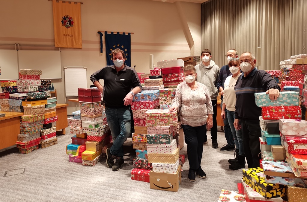 Sinsheim: Mehr als 550 Päckchen gehen auf die Reise nach Barcs …