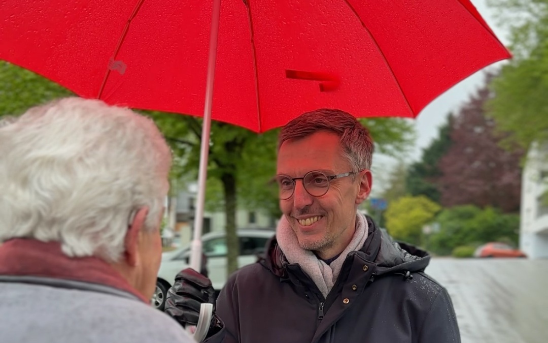 Lars Castellucci für Sprechstunde auf Wochenmarkt in Angelbachtal