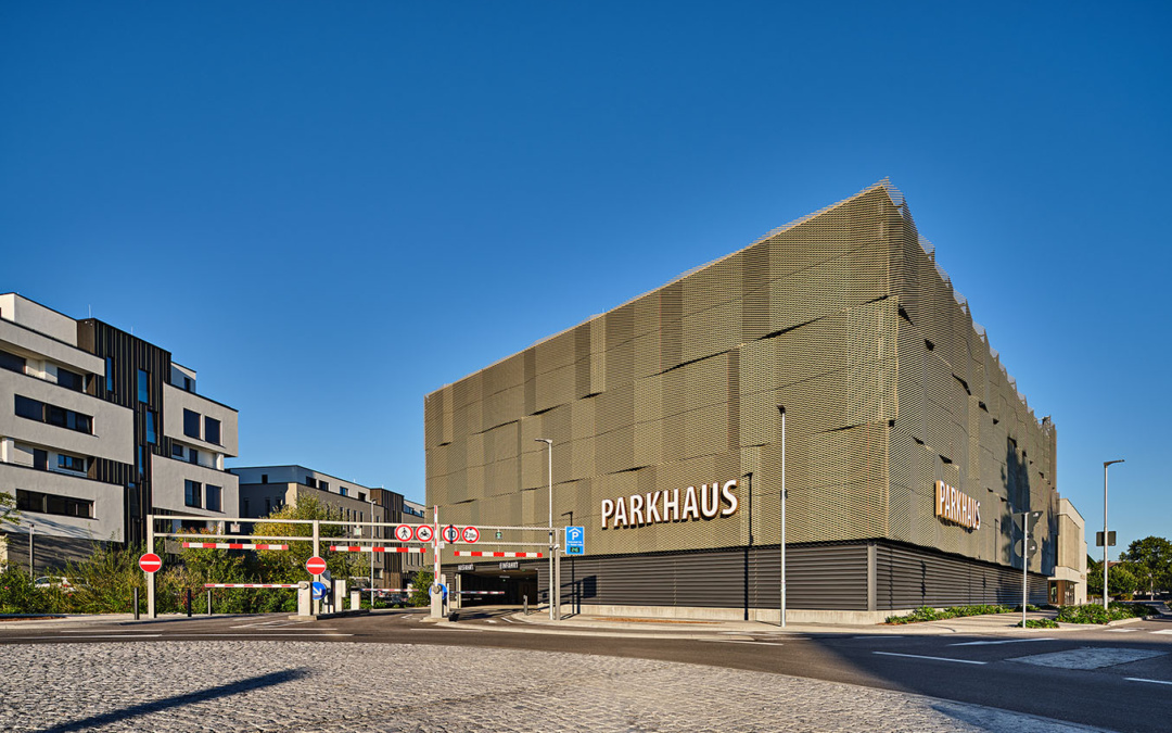 Vollsperrung Parkhaus Dr.-Sieber-Halle in Sinsheim