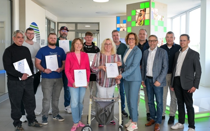 „Danke für die Zusammenarbeit!“ – 190 Dienstjahre für die AVR Kommunal