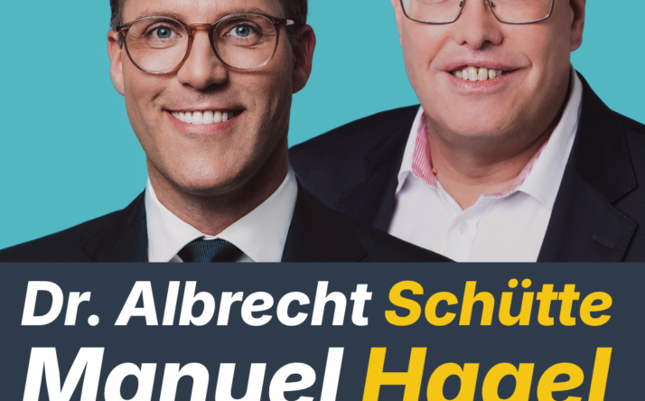 Manuel Hagel vor Ort im Technik Museum Sinsheim