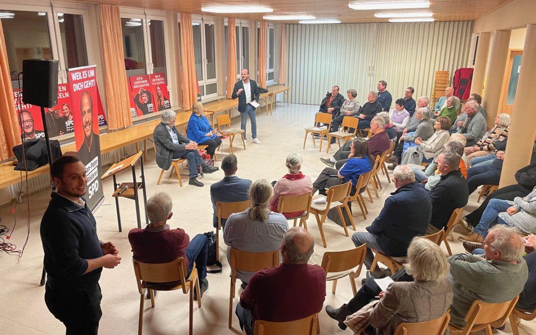 Lebendige Diskussion im Carl-Ullmann-Haus