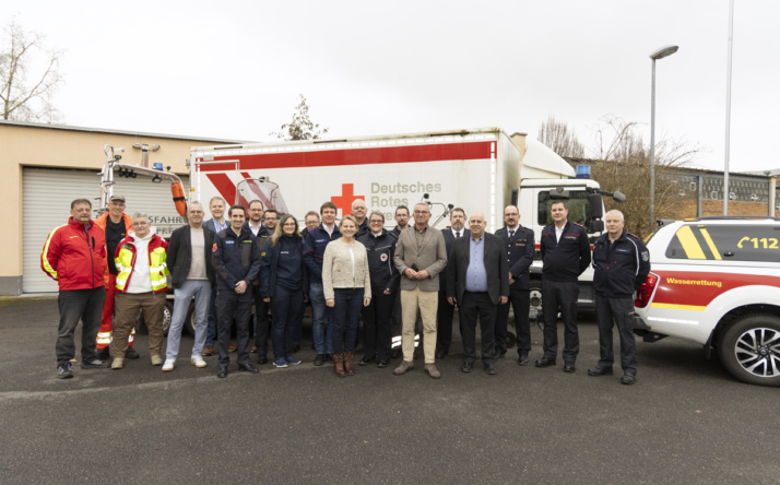 Thomas Strobl im Gespräch mit Blaulichtfamilien