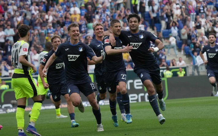 2:1-Sieg gegen den BVB