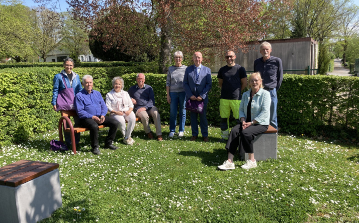 Einweihung der Trauerbank