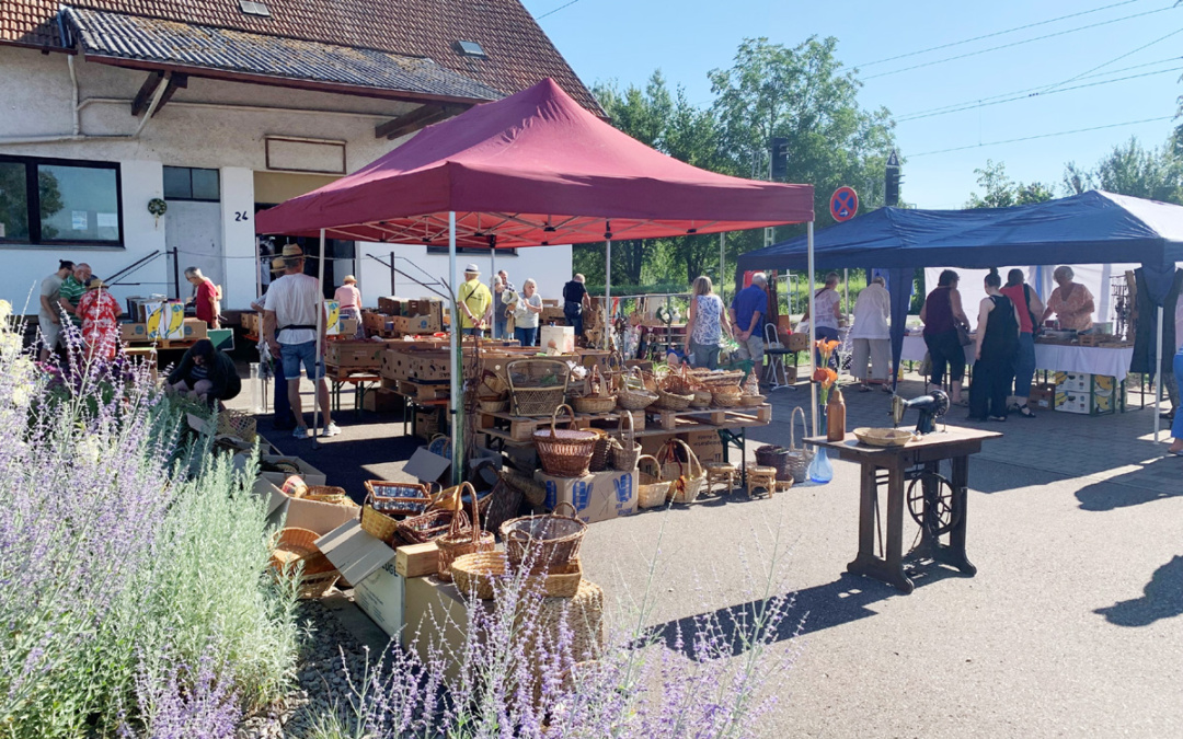 Sommerflohmarkt der Initiative Sinsheimer Weihnachtsmarkt